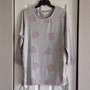 Kiss & Fly Gray with Hearts 3/4 Sleeve Top Women's Size XL